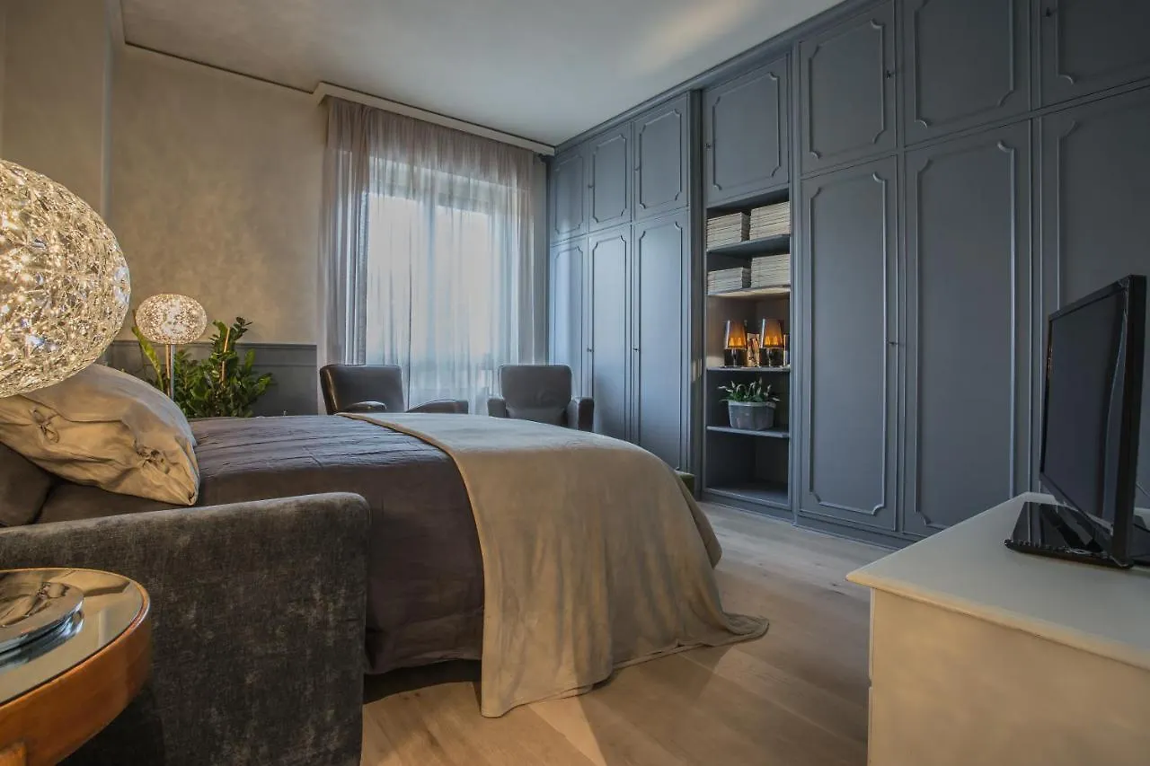 Spazio Duomo1 By Welc Treviso 0*,